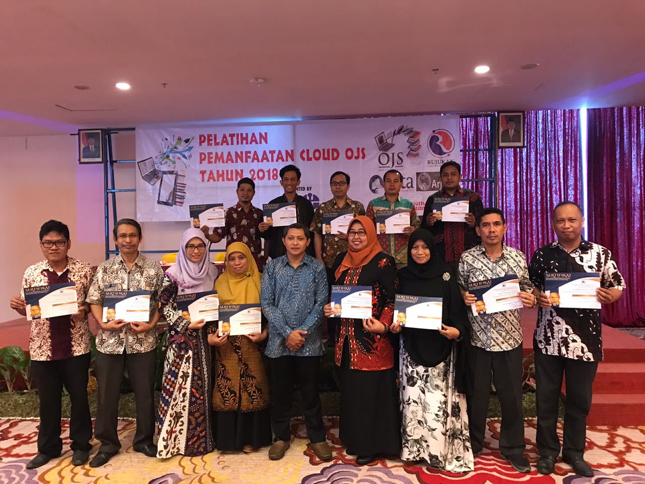 Gambar 13 Jurnal Ilmiah UIN Alauddin Raih Sertifikat Akreditasi dari Kemeristekdikti